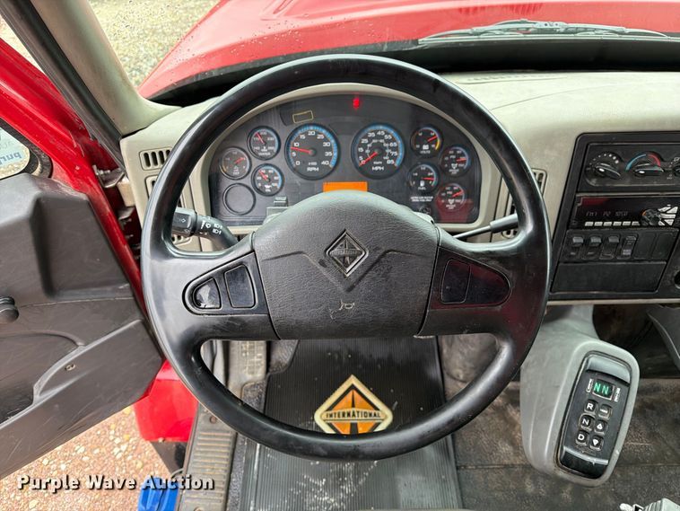 image for item FM6549 2018 International 7500 dump truck