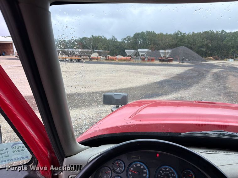 image for item FM6549 2018 International 7500 dump truck