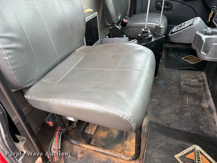 image for item FM6549 2018 International 7500 dump truck