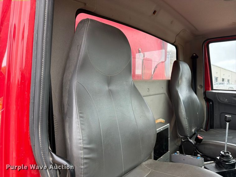 image for item FM6549 2018 International 7500 dump truck