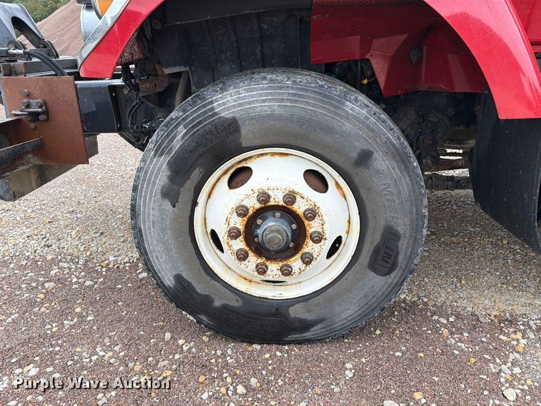 image for item FM6549 2018 International 7500 dump truck
