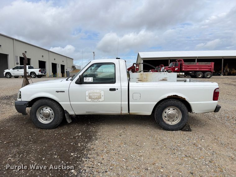 image for item FM6551 2002 Ford Ranger pickup truck