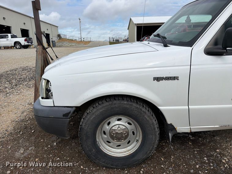 image for item FM6551 2002 Ford Ranger pickup truck