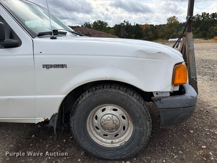 image for item FM6551 2002 Ford Ranger pickup truck