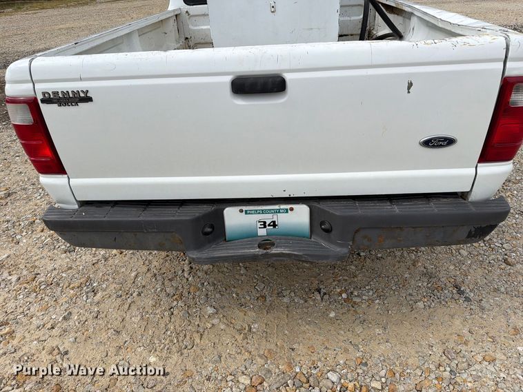 image for item FM6551 2002 Ford Ranger pickup truck