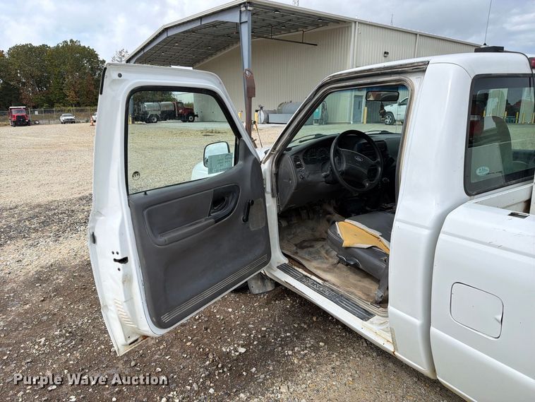 image for item FM6551 2002 Ford Ranger pickup truck