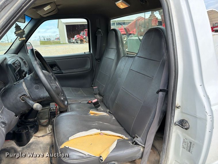 image for item FM6551 2002 Ford Ranger pickup truck