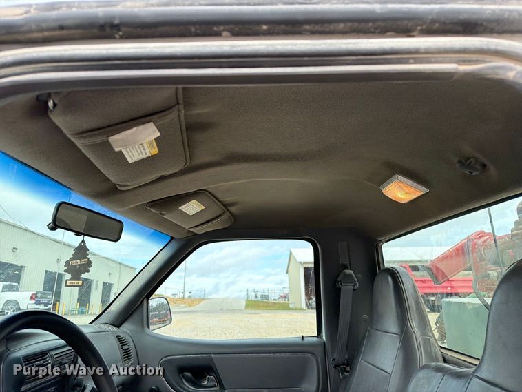 image for item FM6551 2002 Ford Ranger pickup truck