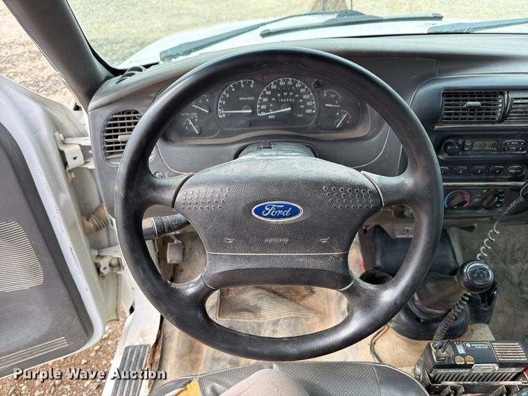 image for item FM6551 2002 Ford Ranger pickup truck