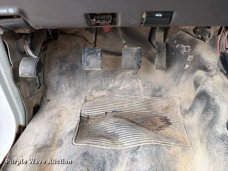 image for item FM6551 2002 Ford Ranger pickup truck