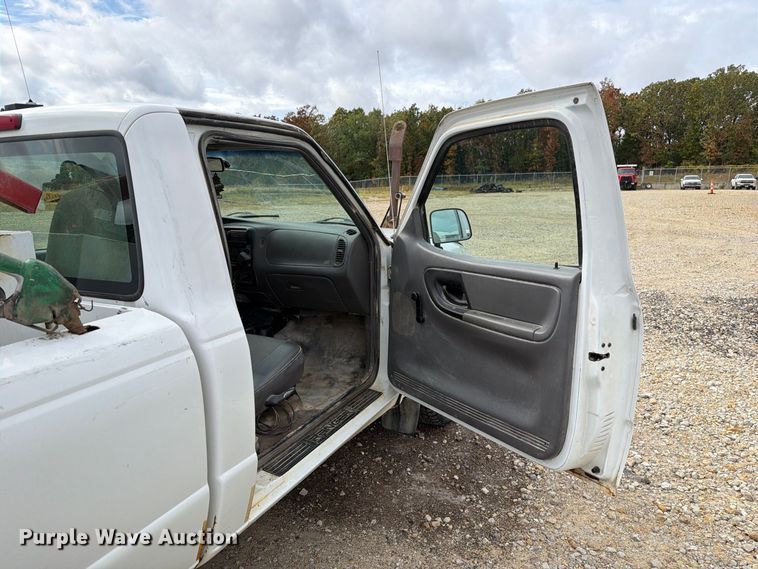 image for item FM6551 2002 Ford Ranger pickup truck