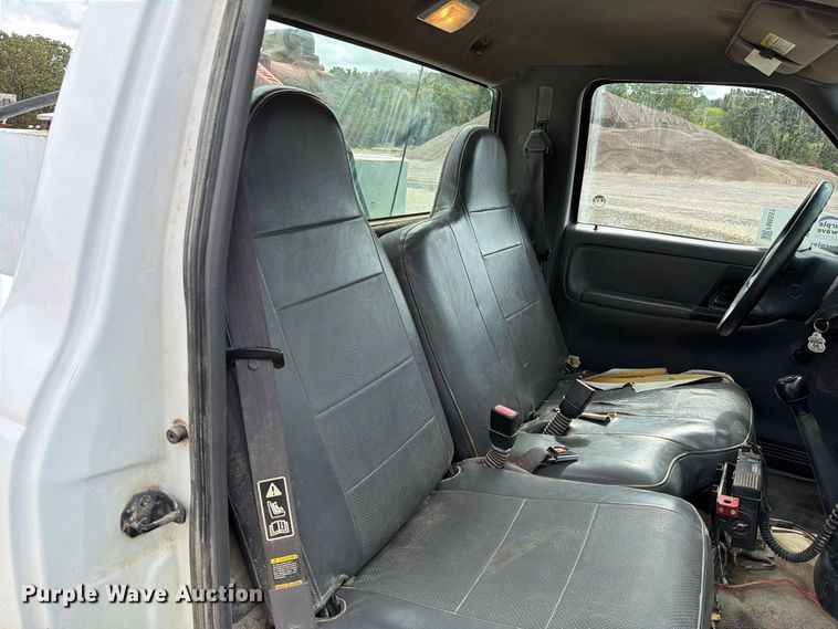 image for item FM6551 2002 Ford Ranger pickup truck