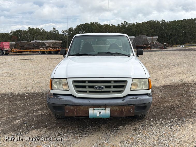 image for item FM6552 2002 Ford Ranger pickup truck