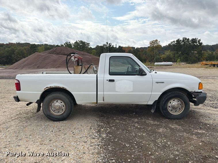 image for item FM6552 2002 Ford Ranger pickup truck