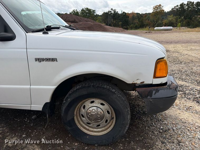 image for item FM6552 2002 Ford Ranger pickup truck