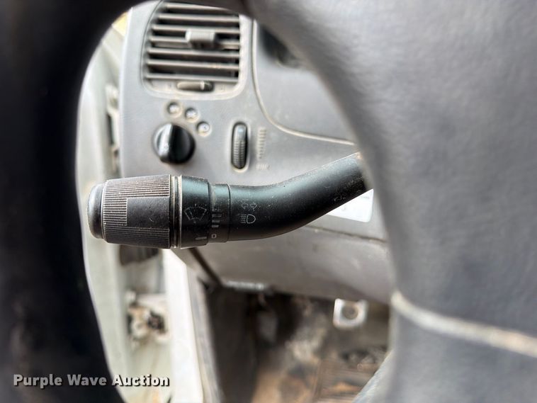 image for item FM6552 2002 Ford Ranger pickup truck