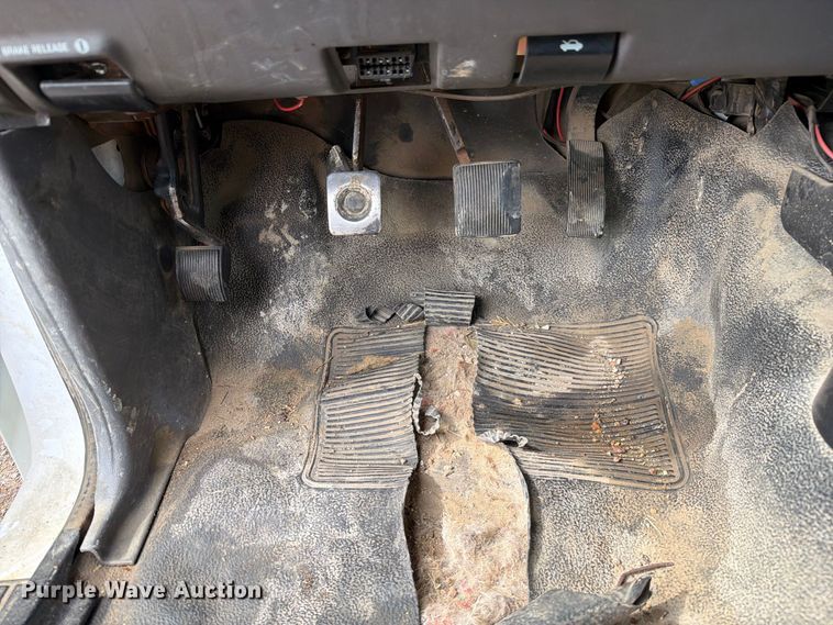 image for item FM6552 2002 Ford Ranger pickup truck