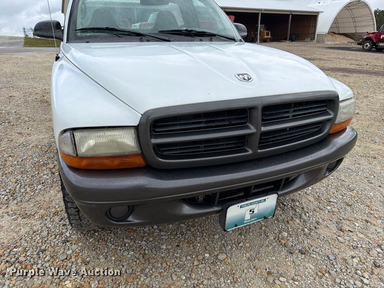 image for item FM6553 2002 Dodge Dakota pickup truck