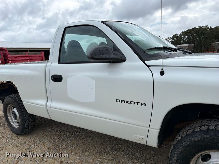 image for item FM6553 2002 Dodge Dakota pickup truck