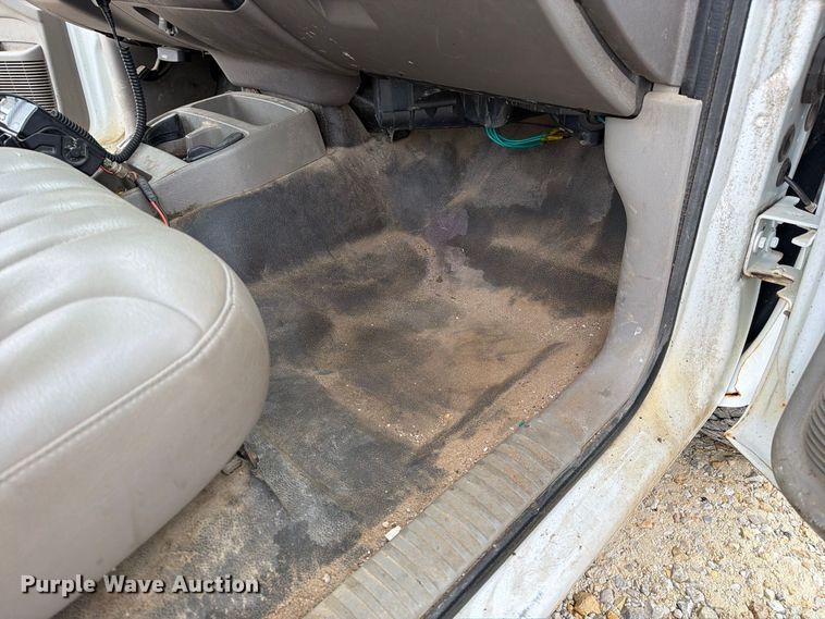 image for item FM6553 2002 Dodge Dakota pickup truck