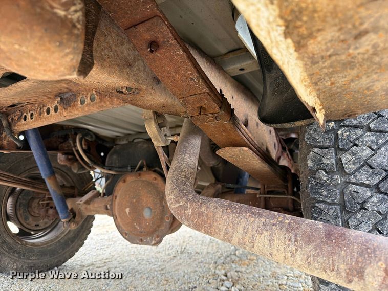 image for item FM6553 2002 Dodge Dakota pickup truck