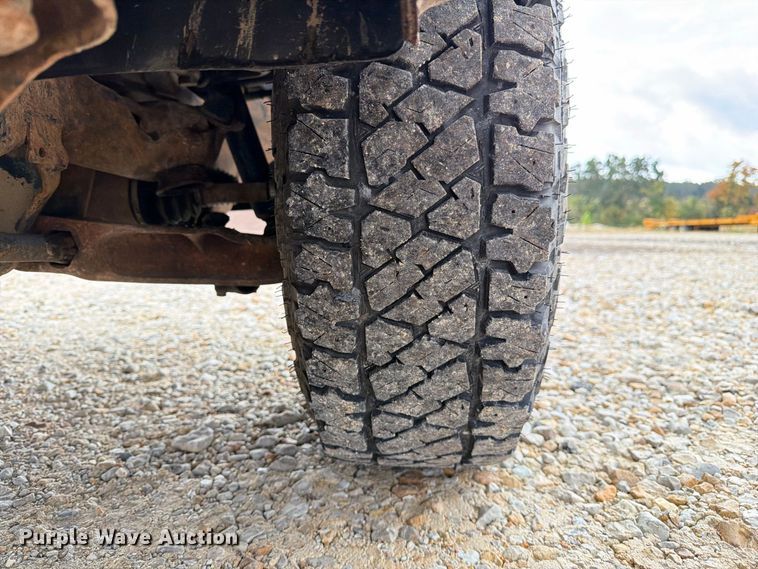image for item FM6553 2002 Dodge Dakota pickup truck