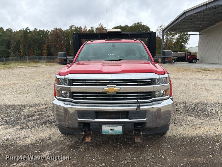 image for item FM6554 2015 Chevrolet Silverado 3500HD dump flatbed pickup truck