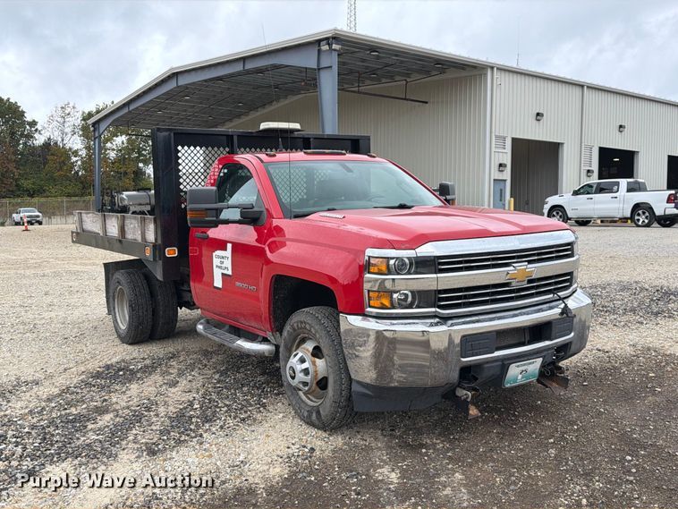 image for item FM6554 2015 Chevrolet Silverado 3500HD dump flatbed pickup truck