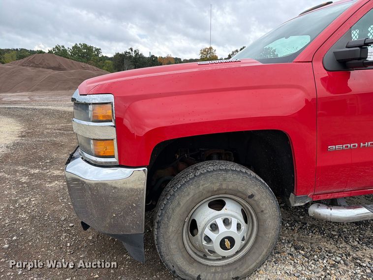 image for item FM6554 2015 Chevrolet Silverado 3500HD dump flatbed pickup truck