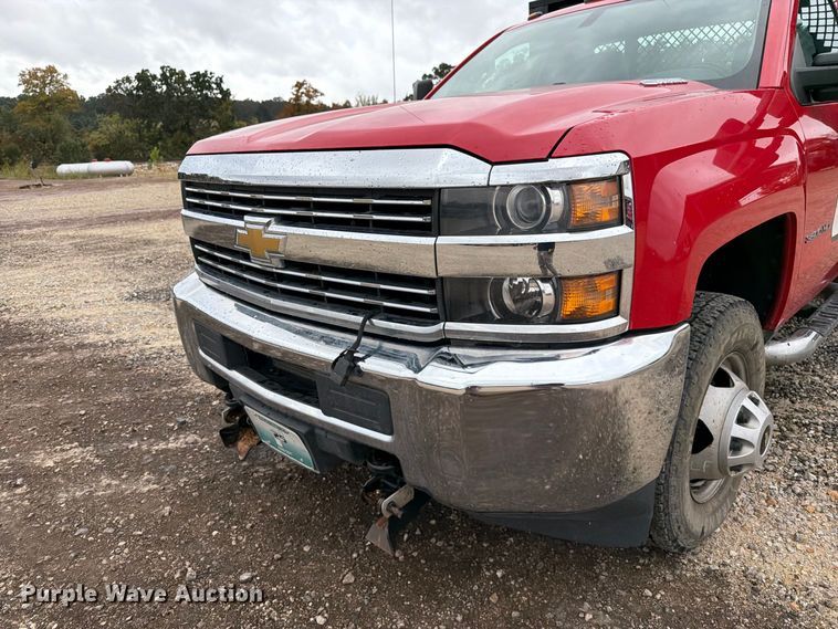 image for item FM6554 2015 Chevrolet Silverado 3500HD dump flatbed pickup truck