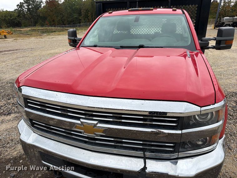 image for item FM6554 2015 Chevrolet Silverado 3500HD dump flatbed pickup truck