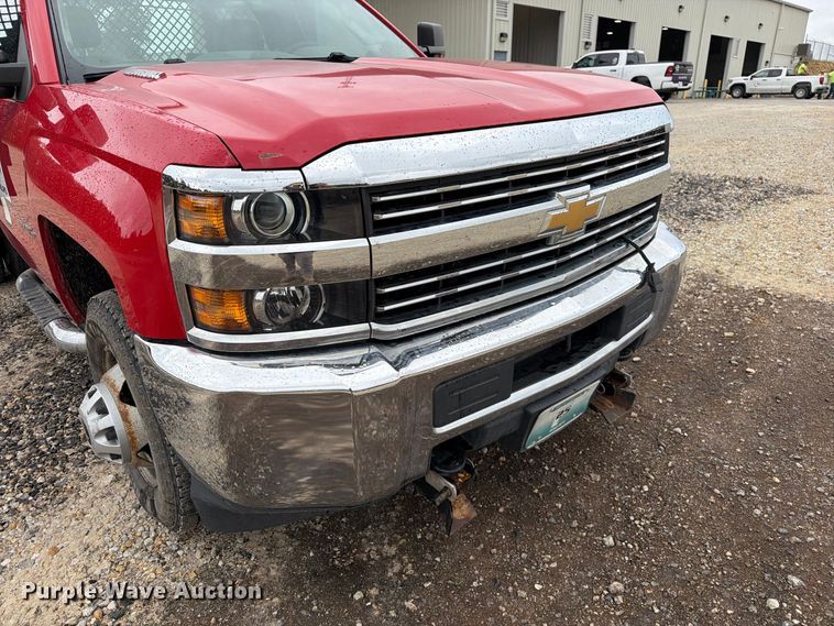 image for item FM6554 2015 Chevrolet Silverado 3500HD dump flatbed pickup truck