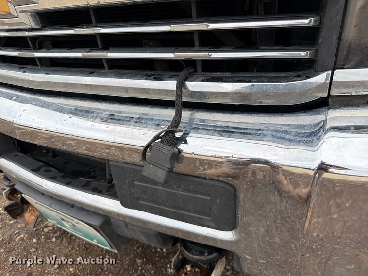 image for item FM6554 2015 Chevrolet Silverado 3500HD dump flatbed pickup truck