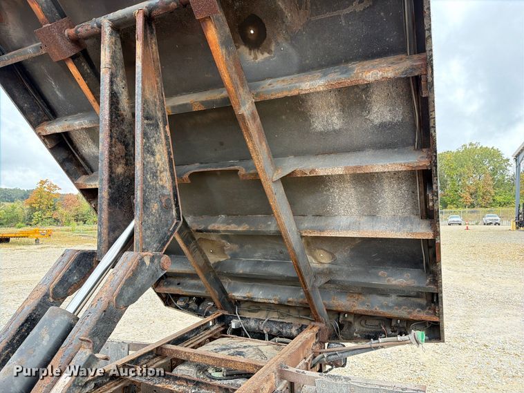 image for item FM6554 2015 Chevrolet Silverado 3500HD dump flatbed pickup truck