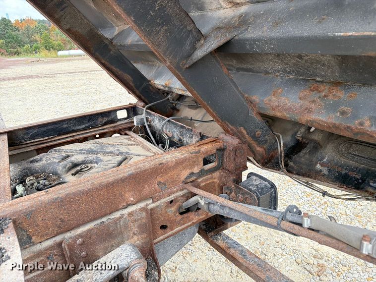 image for item FM6554 2015 Chevrolet Silverado 3500HD dump flatbed pickup truck
