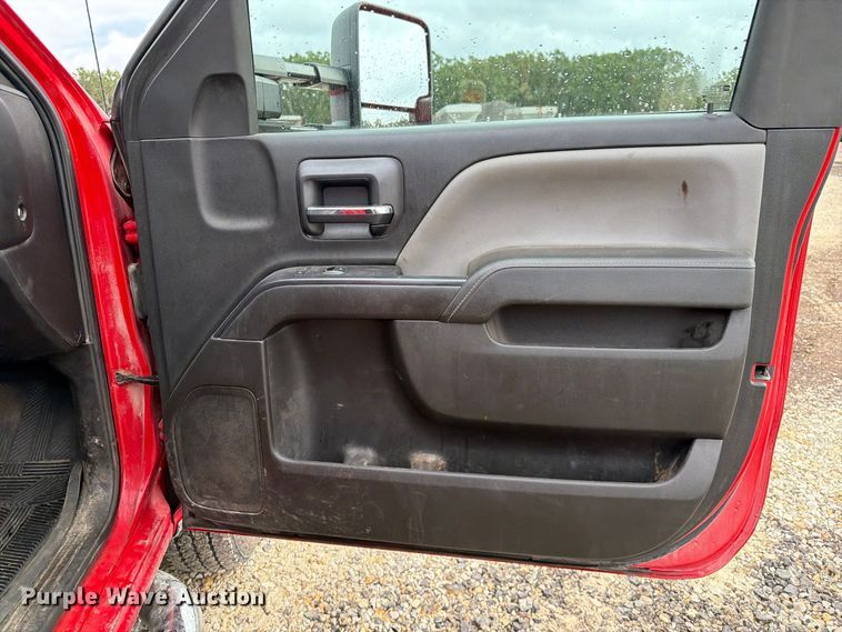image for item FM6554 2015 Chevrolet Silverado 3500HD dump flatbed pickup truck