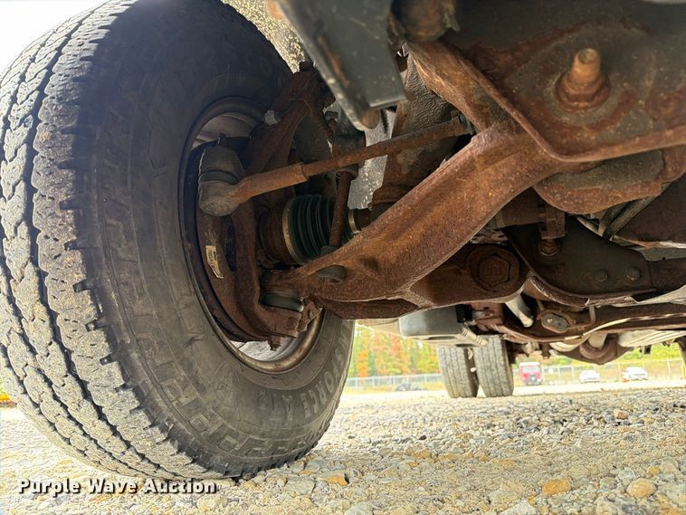image for item FM6554 2015 Chevrolet Silverado 3500HD dump flatbed pickup truck