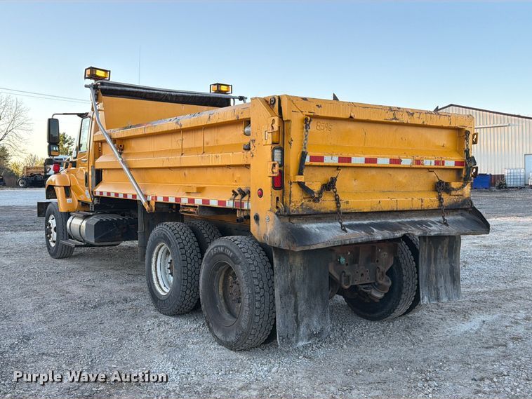 image for item FM6576 2011 International 7500 dump truck