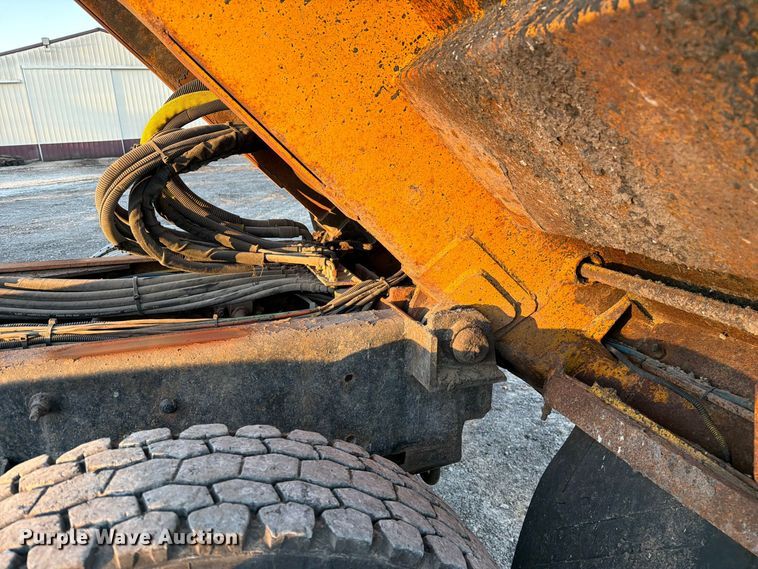 image for item FM6576 2011 International 7500 dump truck