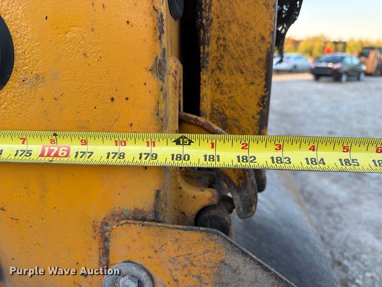 image for item FM6576 2011 International 7500 dump truck