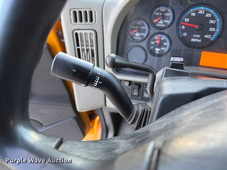 image for item FM6576 2011 International 7500 dump truck