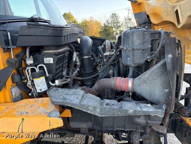image for item FM6576 2011 International 7500 dump truck