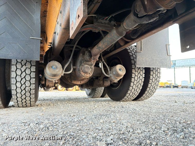 image for item FM6576 2011 International 7500 dump truck
