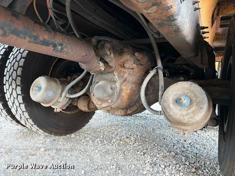 image for item FM6576 2011 International 7500 dump truck