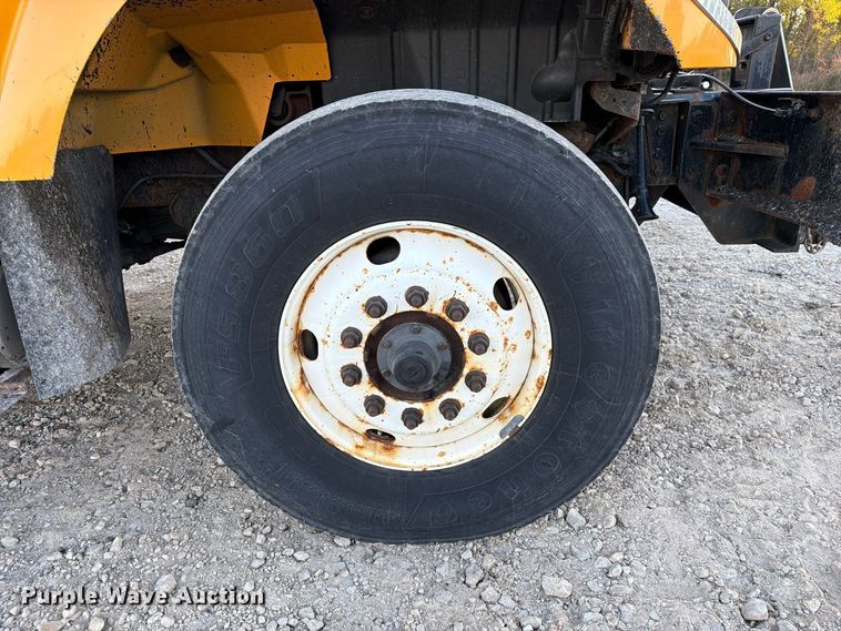 image for item FM6576 2011 International 7500 dump truck