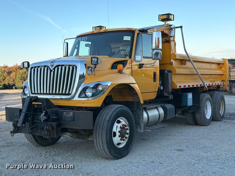 2014 International 7500 dump truck