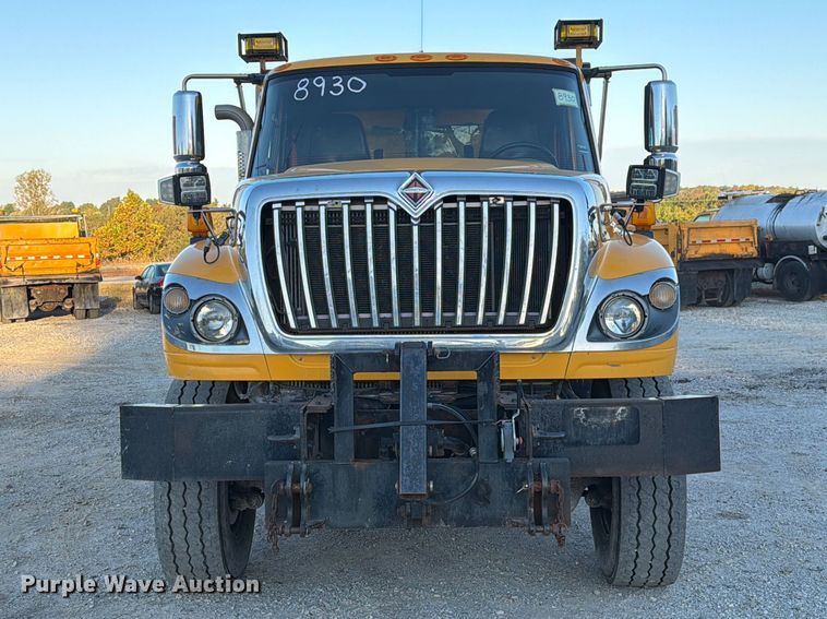image for item FM6577 2014 International 7500 dump truck