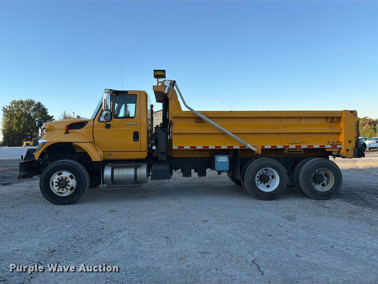 image for item FM6577 2014 International 7500 dump truck