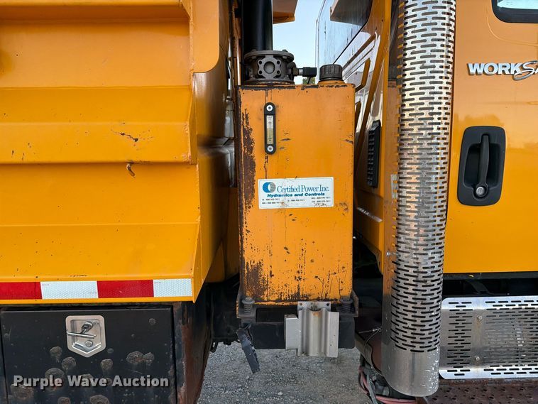 image for item FM6577 2014 International 7500 dump truck