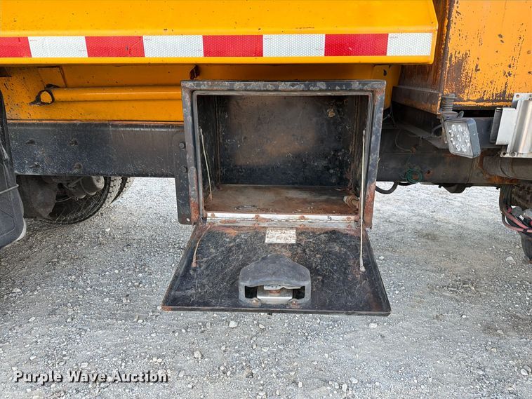 image for item FM6577 2014 International 7500 dump truck